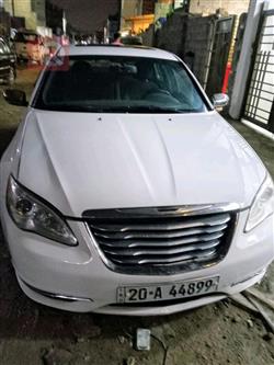 Chrysler 200